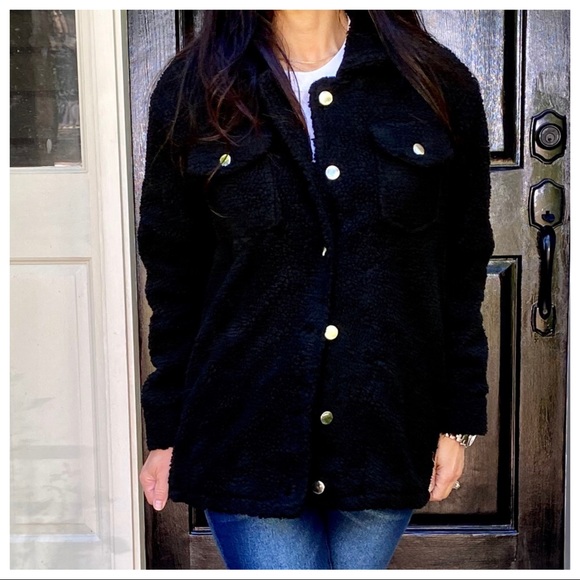 Black Sherpa faux fur button down jacket - Picture 9 of 9
